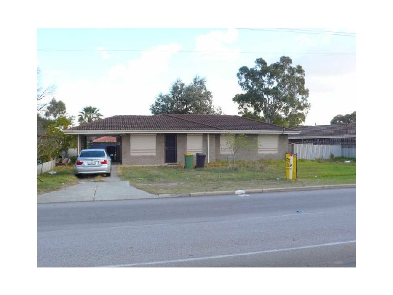 153 Westfield Street, Maddington WA 6109