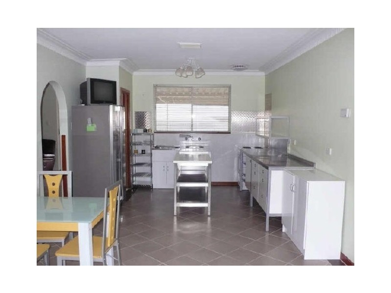 10A Shelburn Road, Thornlie WA 6108