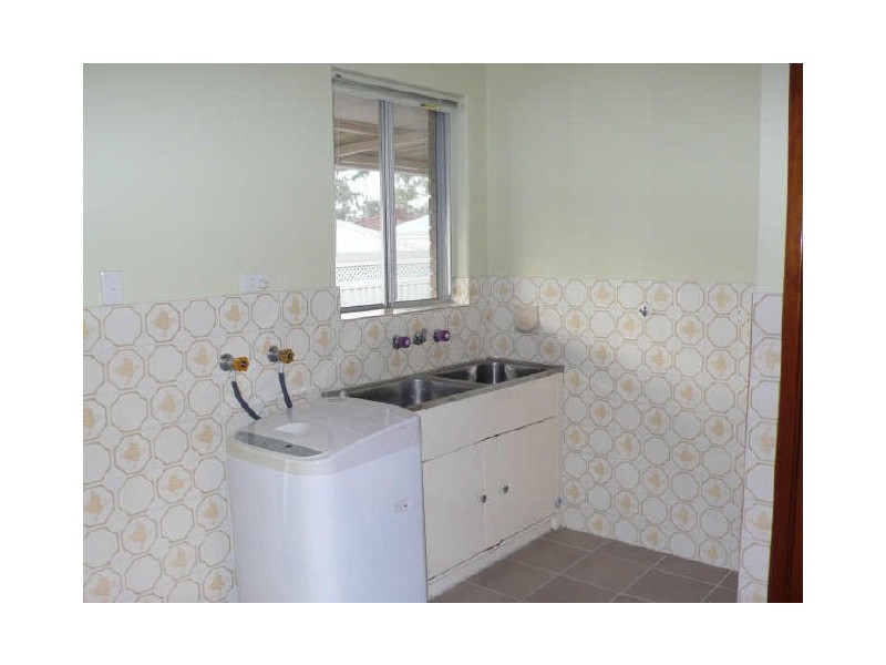 10A Shelburn Road, Thornlie WA 6108