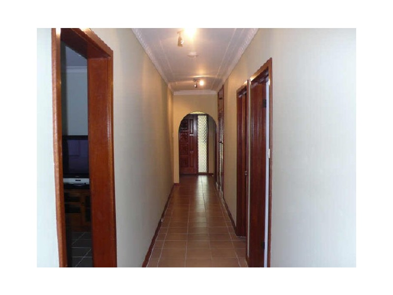 10A Shelburn Road, Thornlie WA 6108