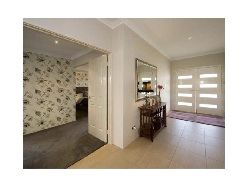 19 Lucida Road, Southern River WA 6110