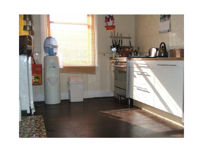 54 Central Ave, Beaconsfield WA 6162