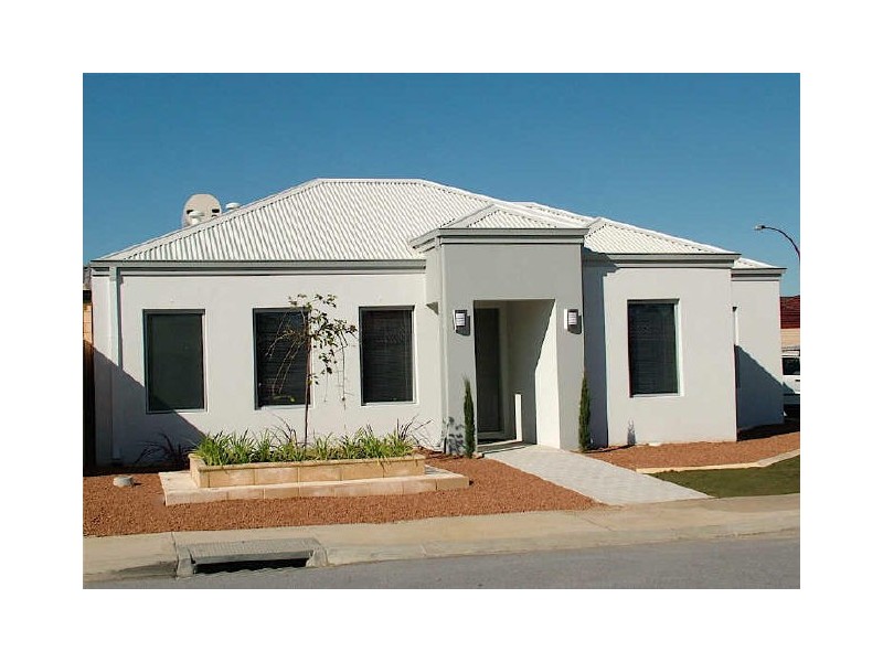 9 Tarn Drive, Canning Vale WA 6155