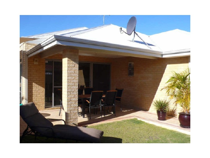 14 Wiltshire Avenue, Thornlie WA 6108