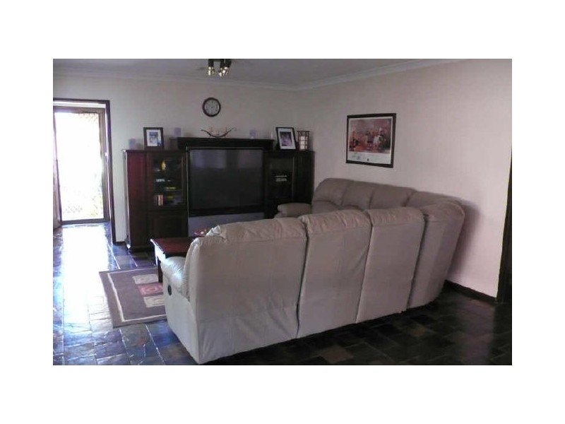 123 Anaconda Drive, Gosnells WA 6110