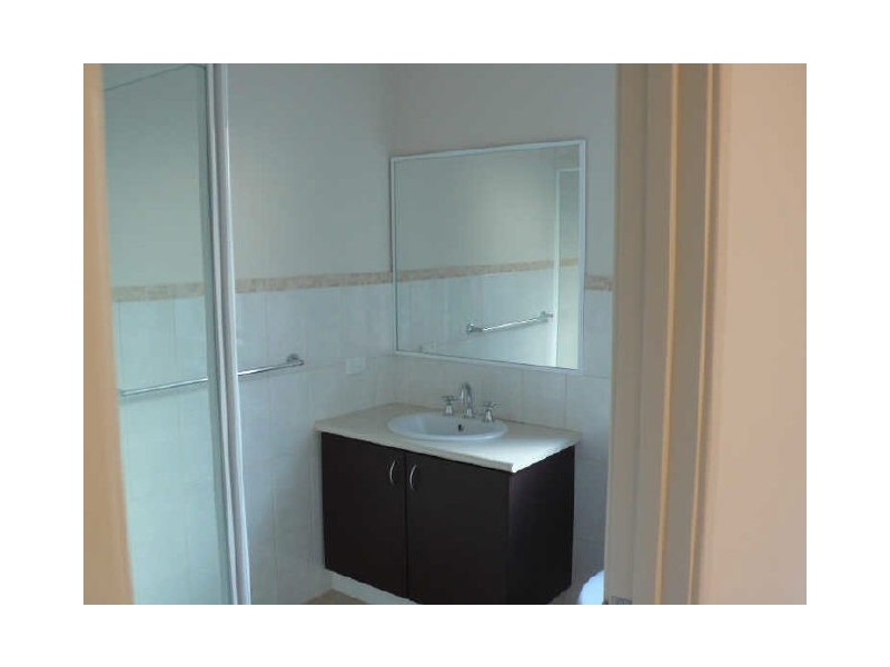 3/33-35 Connemara Drive, Thornlie WA 6108