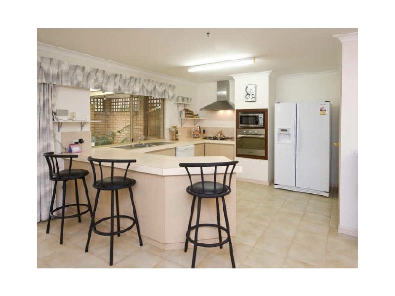 78 Discovery Drive, Thornlie WA 6108