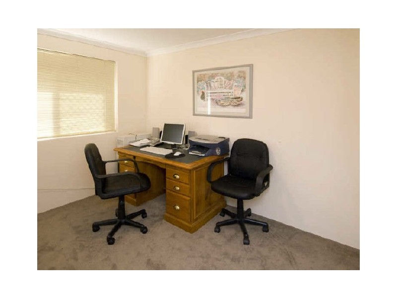 7 Audley Place, Canning Vale WA 6155