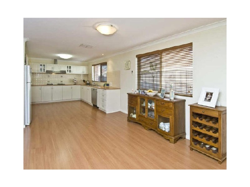 7 Audley Place, Canning Vale WA 6155