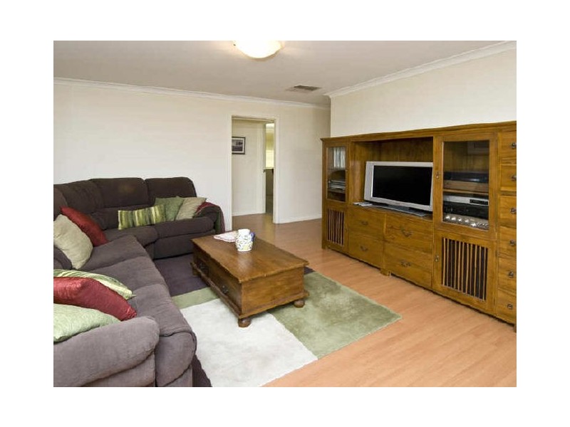 7 Audley Place, Canning Vale WA 6155