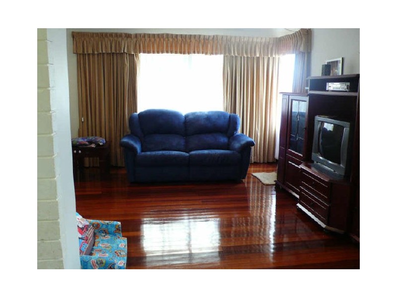 2 Hayes Court, Thornlie WA 6108