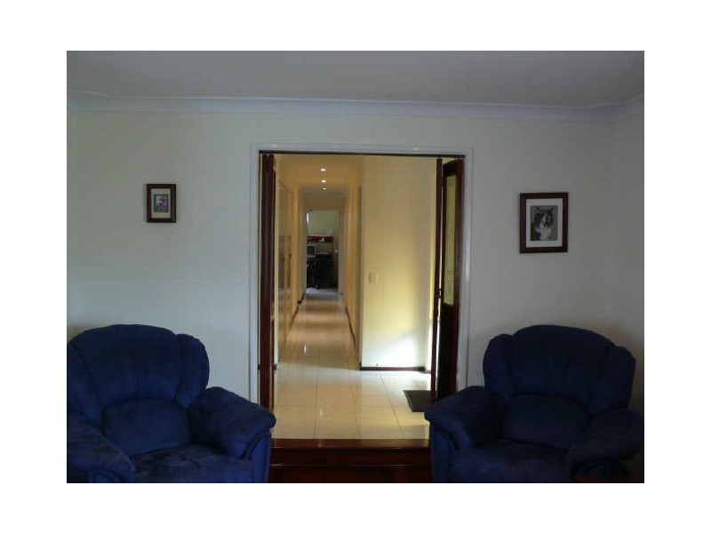 2 Hayes Court, Thornlie WA 6108