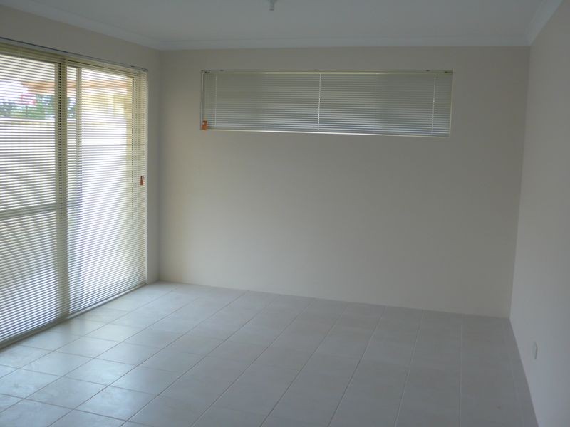 1B Wilcannia Way, Armadale WA 6112