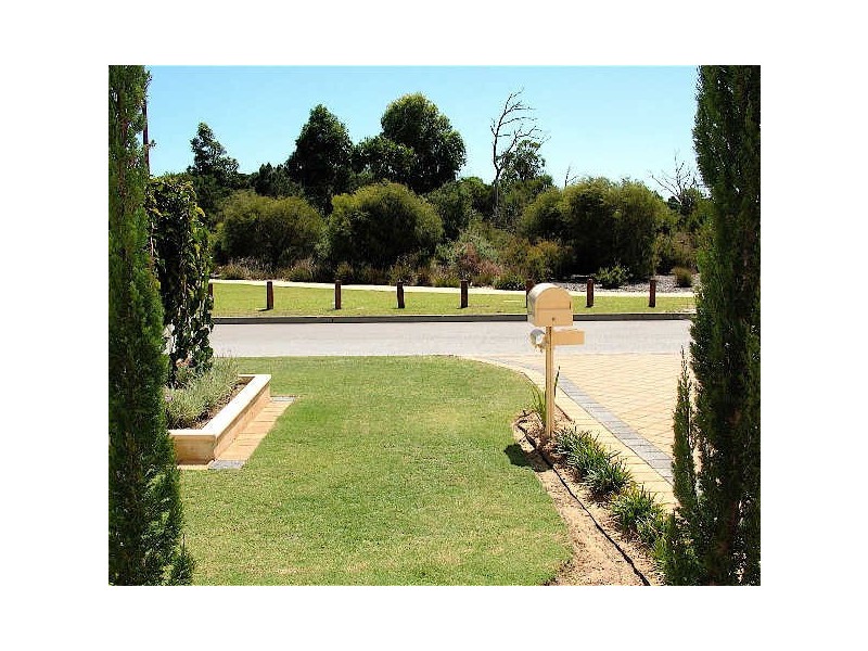 103 Waterperry Drive, Canning Vale WA 6155