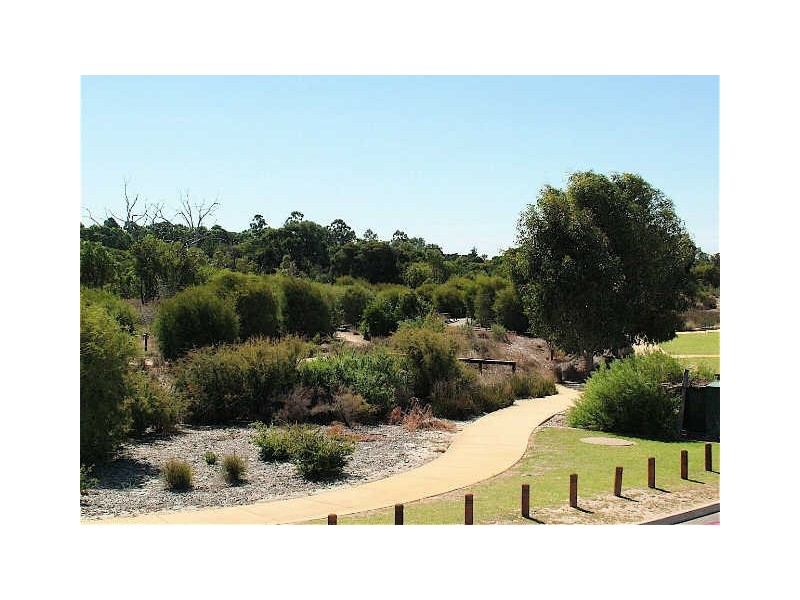 103 Waterperry Drive, Canning Vale WA 6155