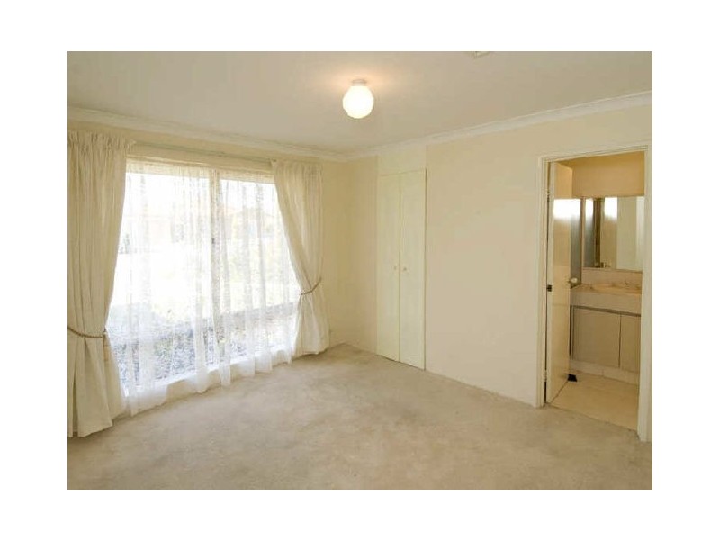 7 Kemi Close, Kenwick WA 6107