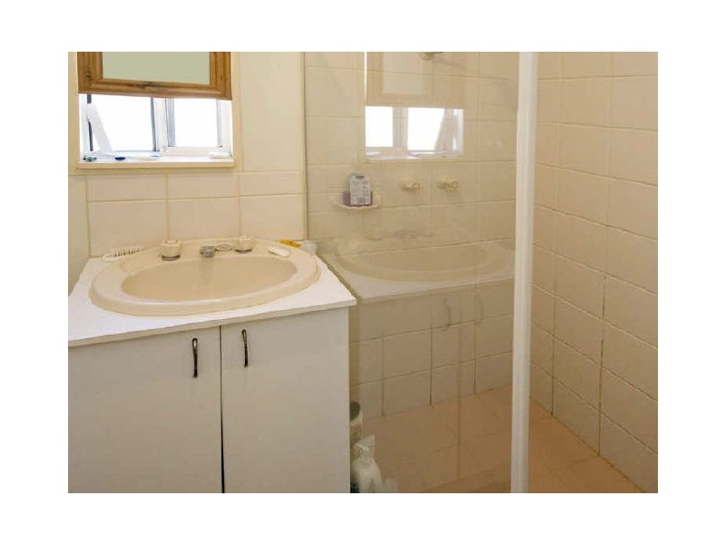 7 Kemi Close, Kenwick WA 6107