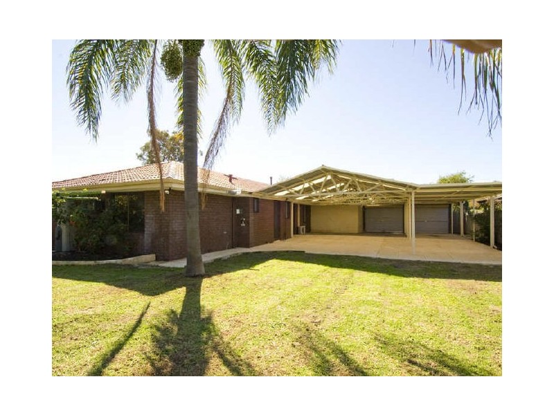 30 Shillington Way, Thornlie WA 6108