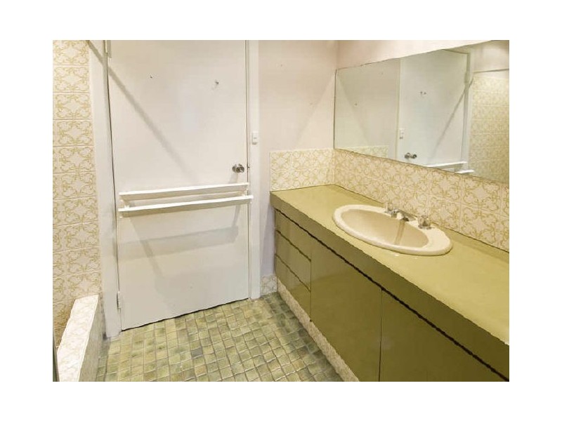 30 Shillington Way, Thornlie WA 6108