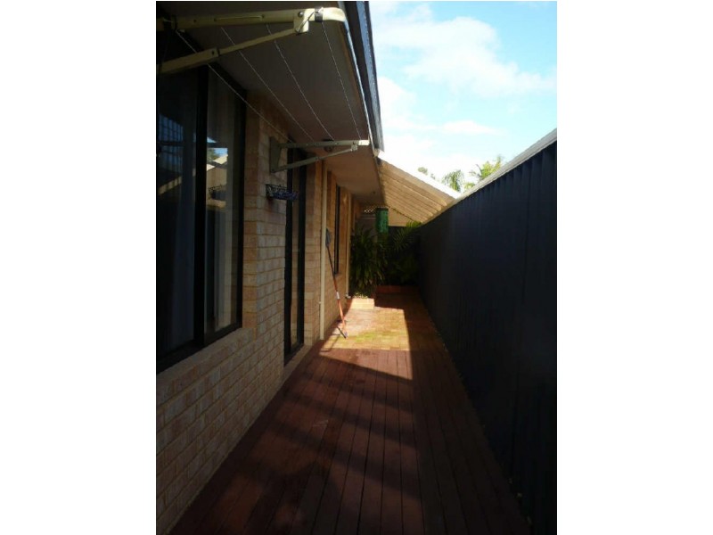 10 Bindoon Loop, Huntingdale WA 6110