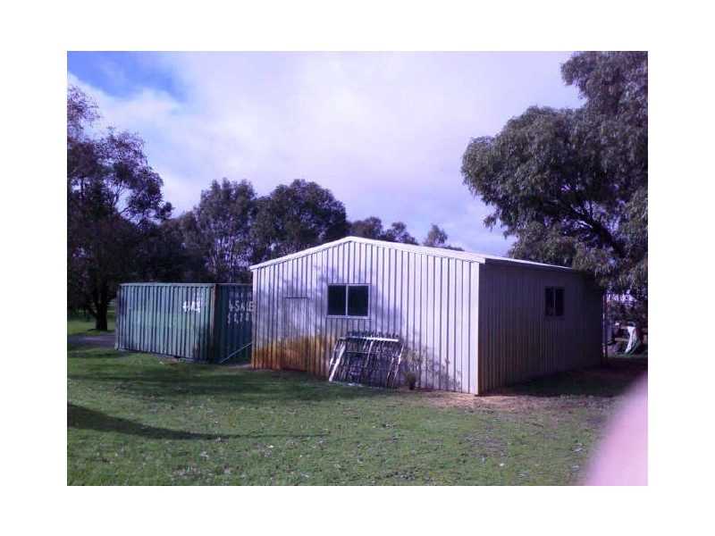 1084 Orton Road, Cardup WA 6122