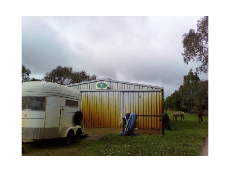 1084 Orton Road, Cardup WA 6122