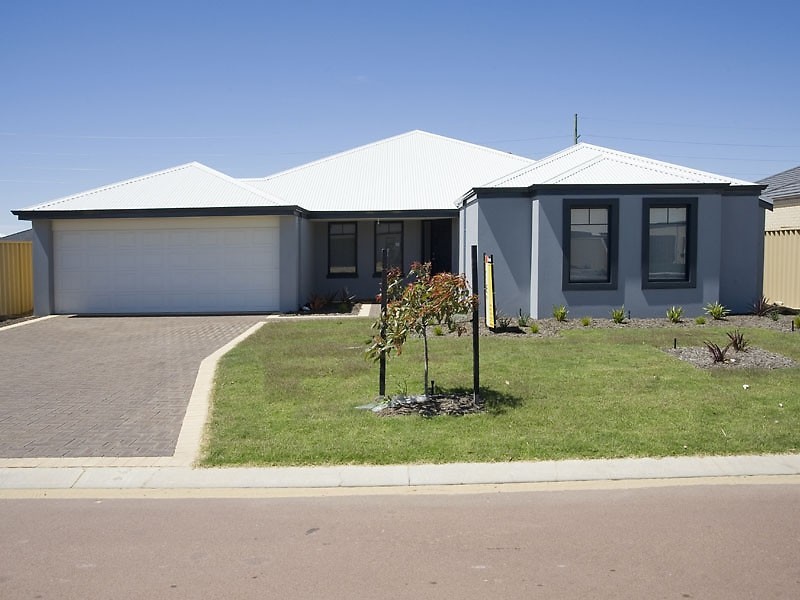 8 Kulbardi Way, Harrisdale WA 6112