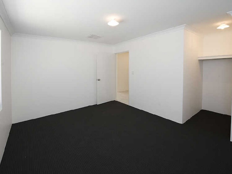 8 Kulbardi Way, Harrisdale WA 6112