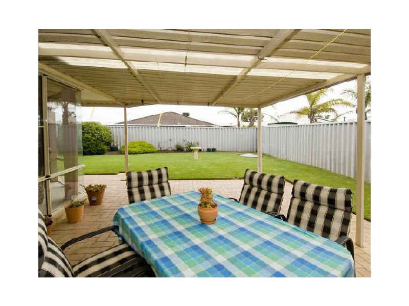 40 Moorburg Loop, Port Kennedy WA 6172