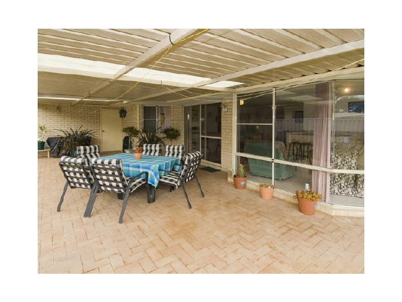 40 Moorburg Loop, Port Kennedy WA 6172