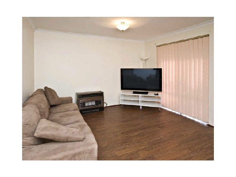 21/11 Apley Street, Maddington WA 6109