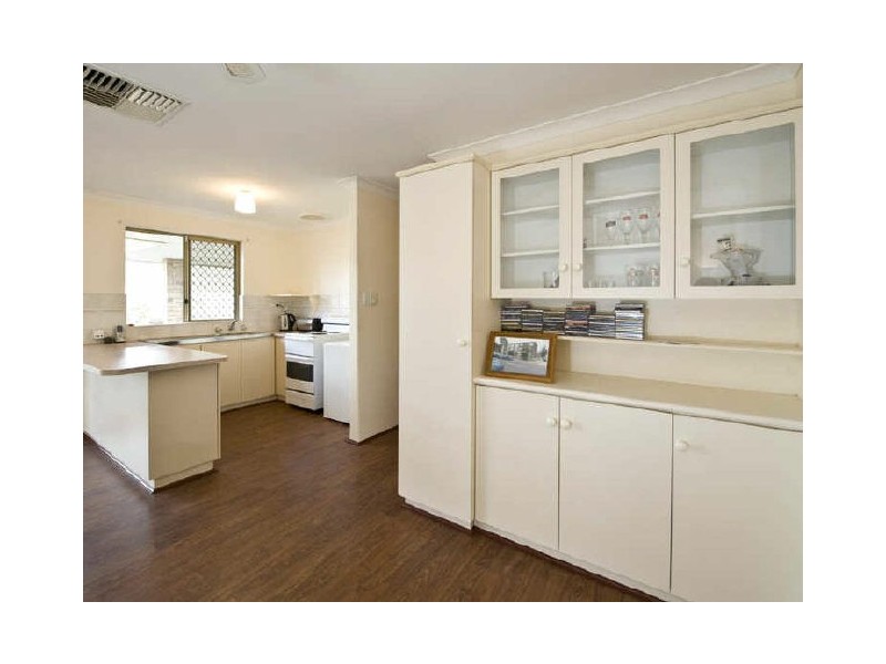 21/11 Apley Street, Maddington WA 6109