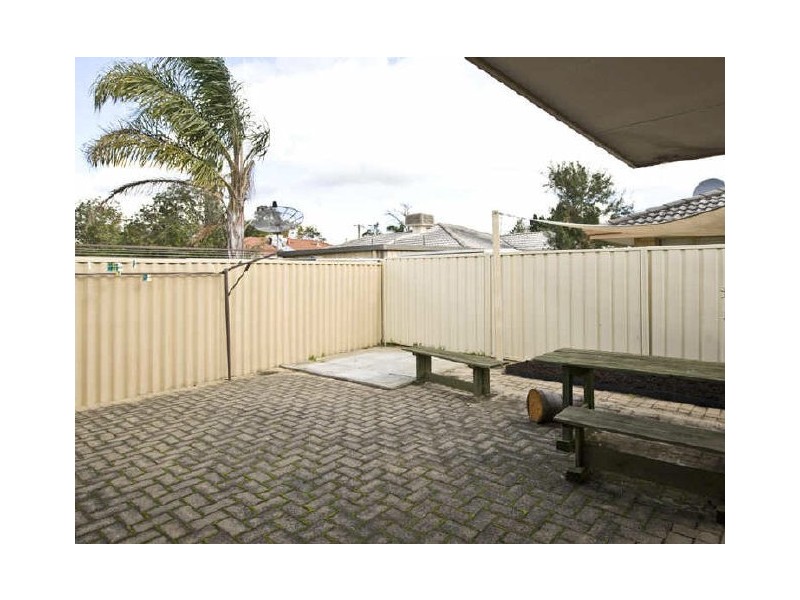 21/11 Apley Street, Maddington WA 6109