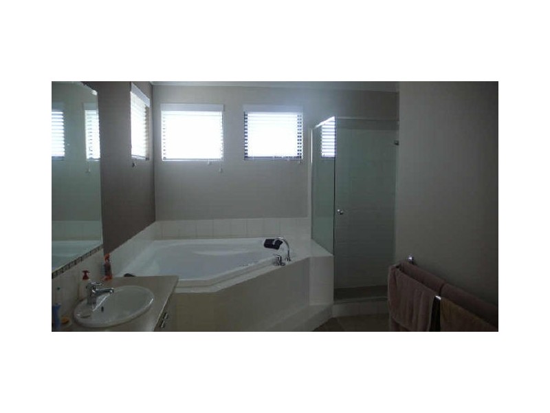 10 Havel Pass, Beeliar WA 6164
