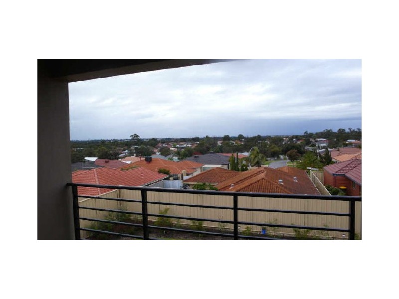 10 Havel Pass, Beeliar WA 6164