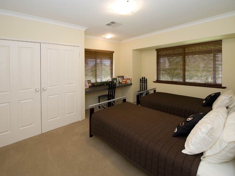 1 Protea Place, Canning Vale WA 6155