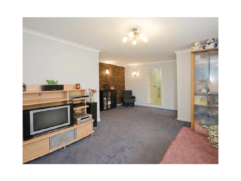 69 Partridge Way, Thornlie WA 6108