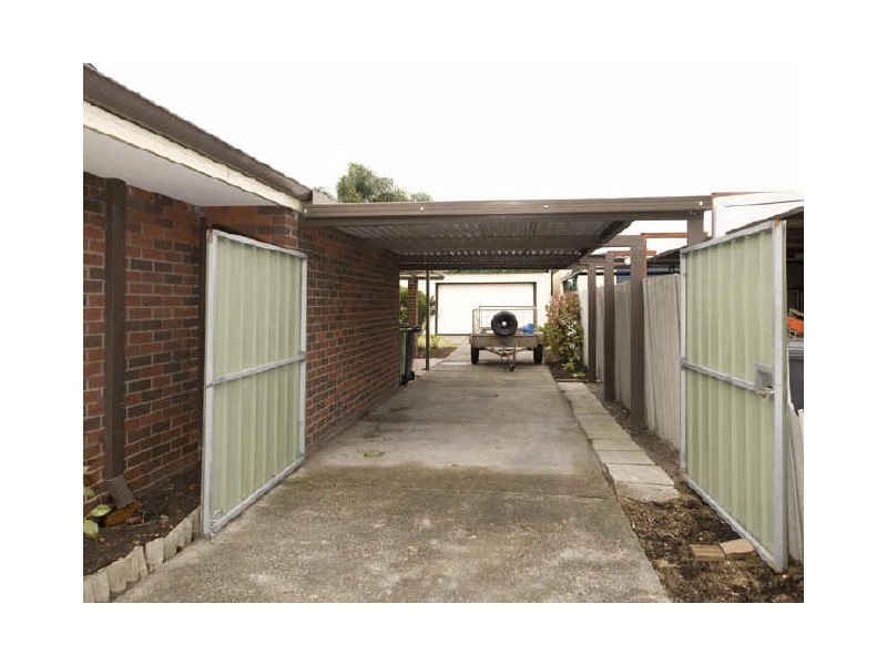 69 Partridge Way, Thornlie WA 6108