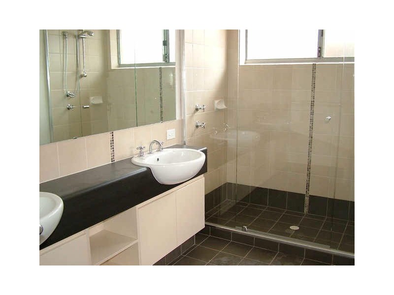 14 Hedgerow Gdns, Southern River WA 6110