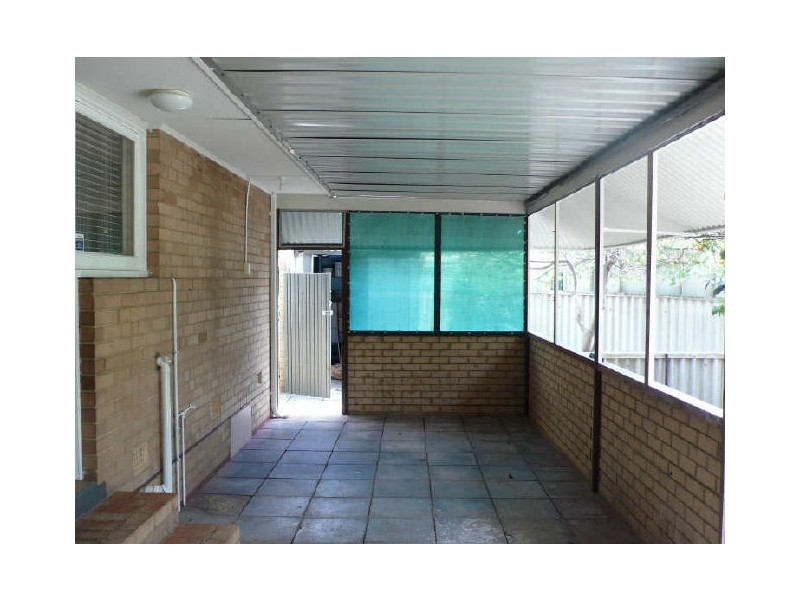 18 Southgate Road, Langford WA 6147