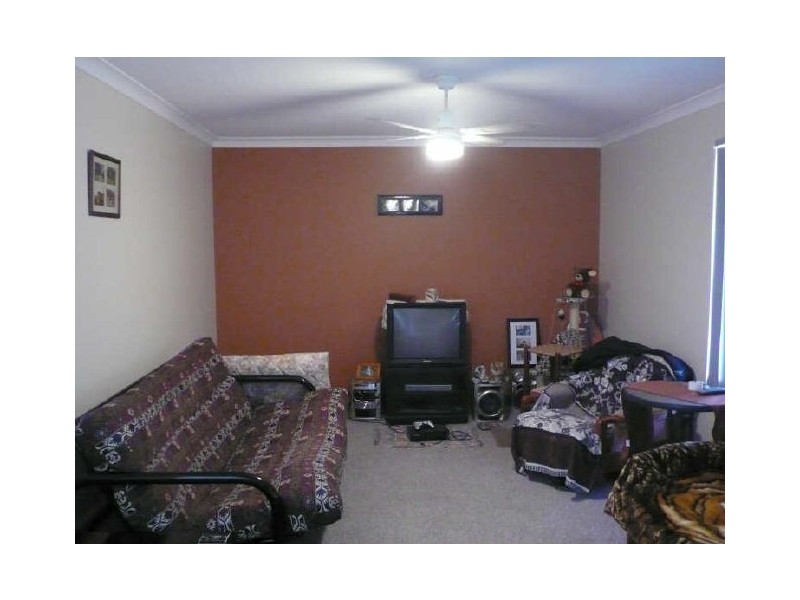 26 Waterlily Close, Huntingdale WA 6110