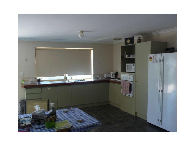 26 Waterlily Close, Huntingdale WA 6110