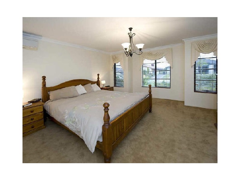 6 Adriatic Promenade, Canning Vale WA 6155