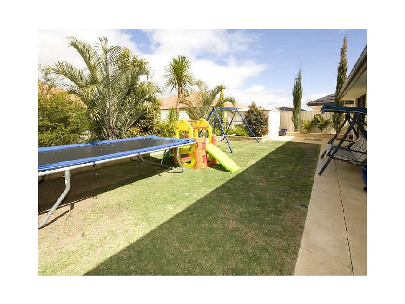 6 Adriatic Promenade, Canning Vale WA 6155