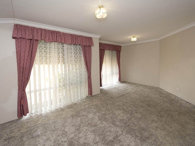 3 Moldern Place, Huntingdale WA 6110