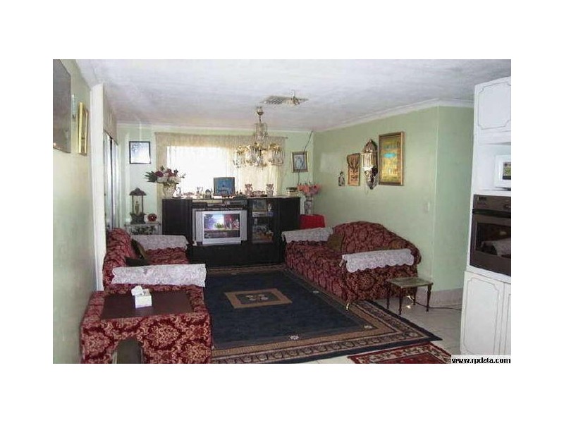 245 Spencer Road, Thornlie WA 6108