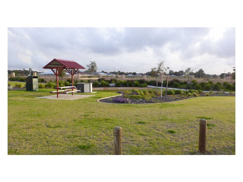 Lot 520 Smailes Elbow, Brookdale WA 6112