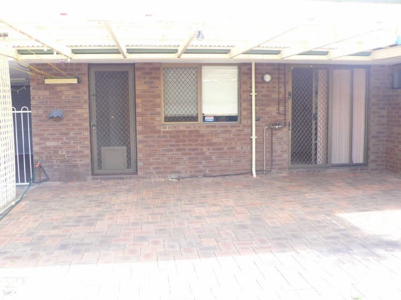 66 Shillington Way, Thornlie WA 6108
