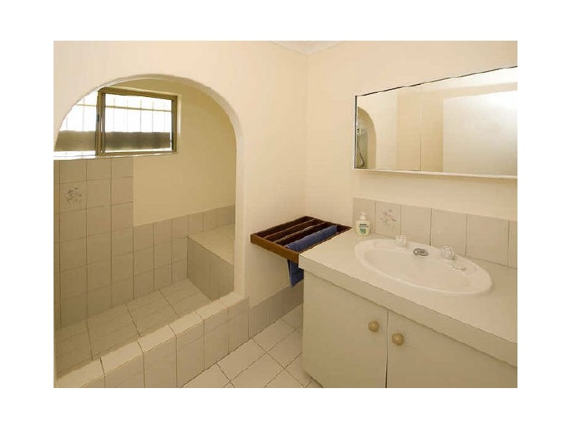 7/2 Birch Street, Maddington WA 6109