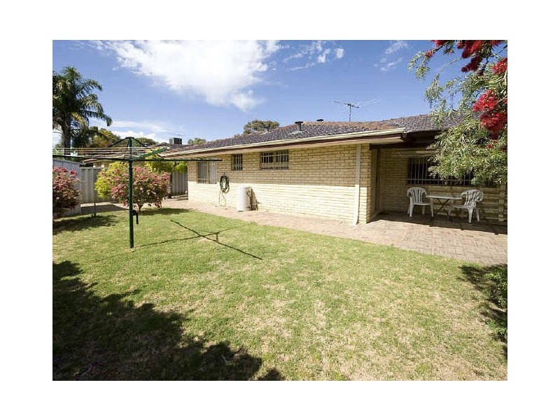 7/2 Birch Street, Maddington WA 6109